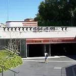 Openspace Con Free Parking