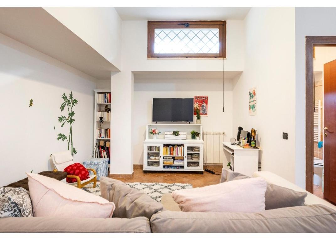 Openspace Con Free Parking Apartment